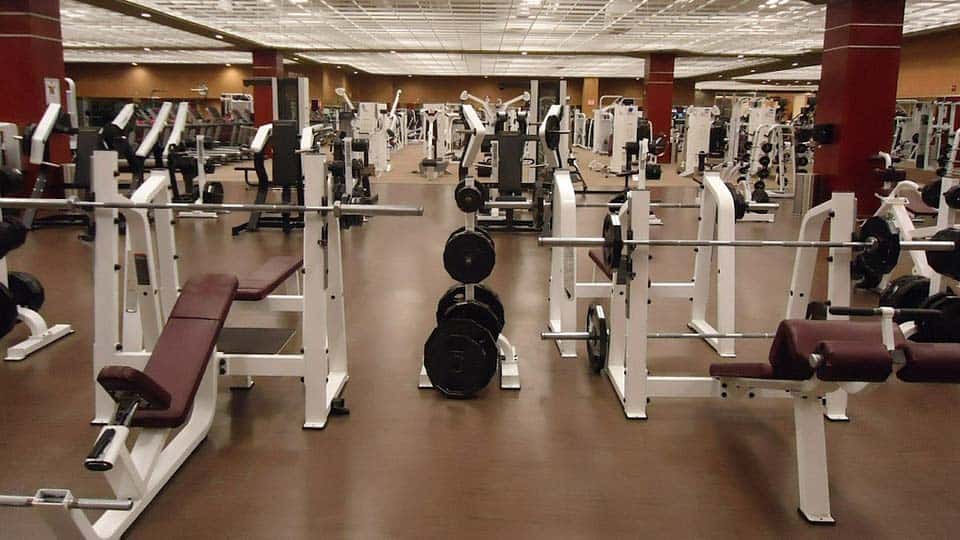 This Personal Trainers Biggest Phobia - Germs at the Gym! 2